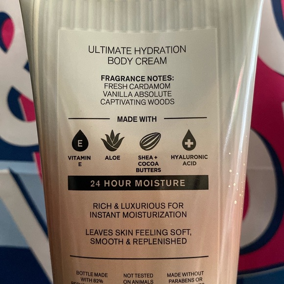 Bath & Body Works Vanilla Romance set - Picture 4 of 4